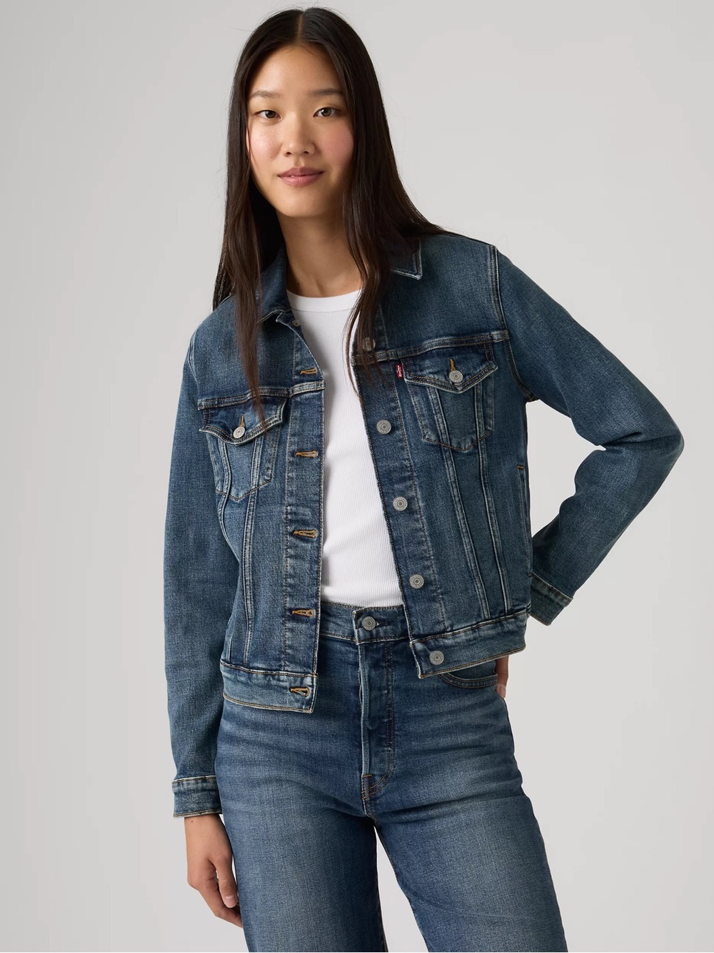 NWT Levi's Original Trucker Jacket - Medium Wash